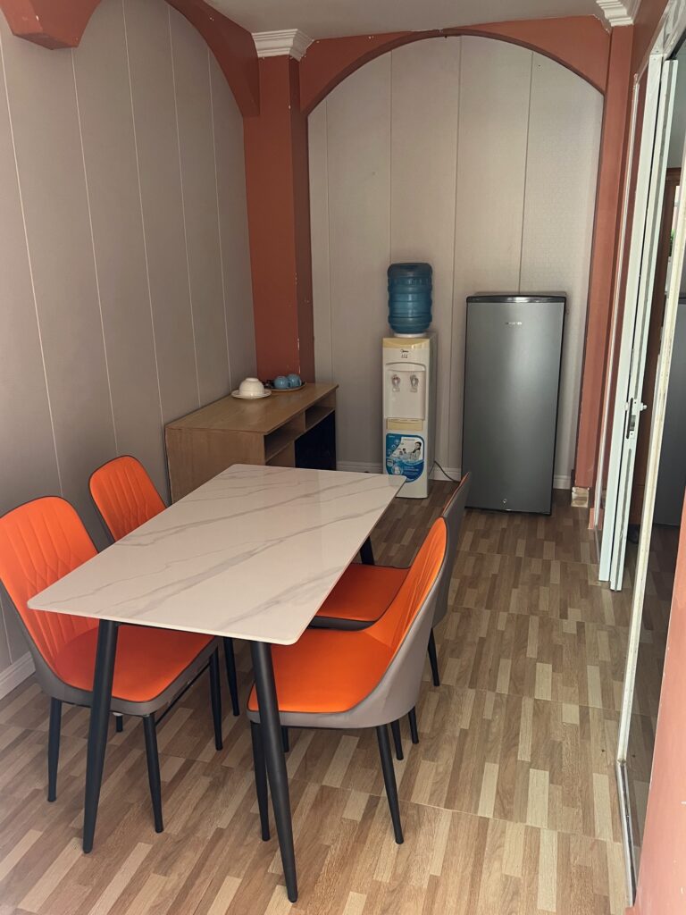 Garden Apartment Kitchen
