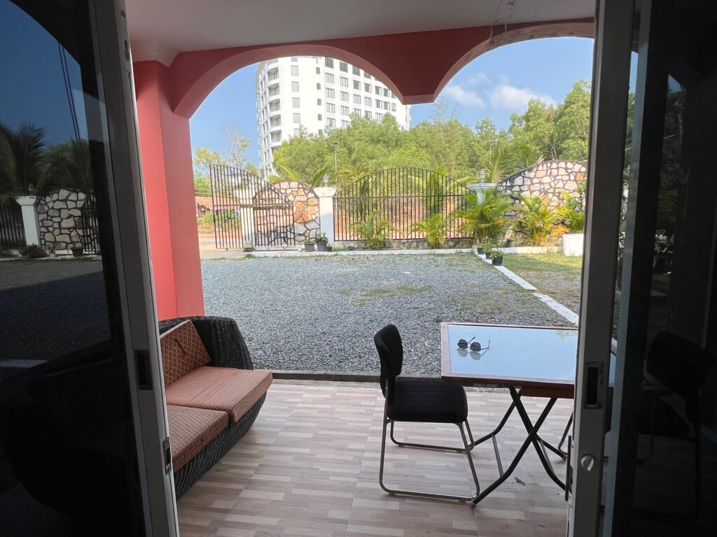 Garden Apartment Patio